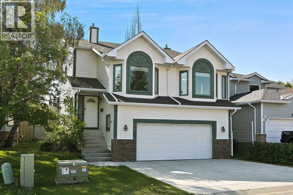 Single Family House 4 Level for Sale in  Hidden Valley Place NW Hidden Valley Calgary 