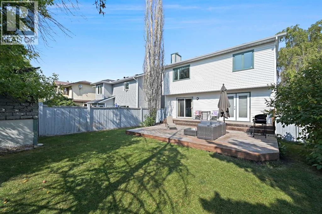 Single Family House 4 Level for Sale in  Hidden Valley Place NW Hidden Valley Calgary 
