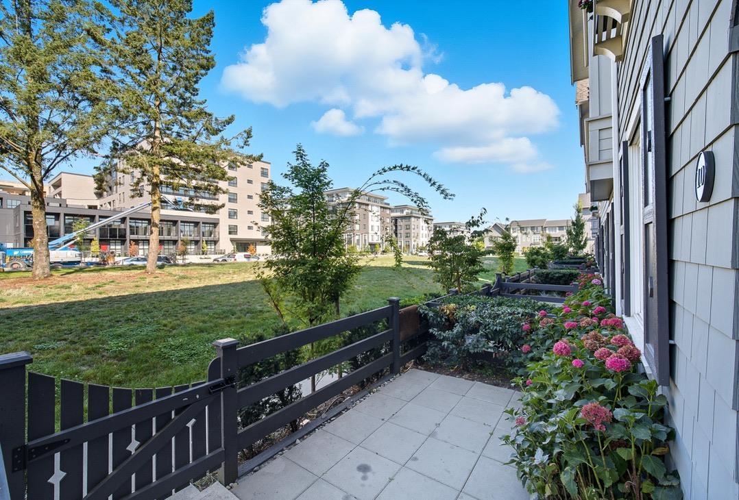 10 15778 85 Avenue - photo 2