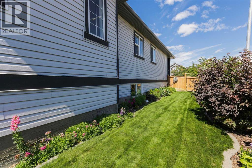 192 Heritage Boulevard, Cochrane