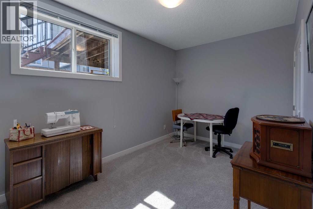 192 Heritage Boulevard, Cochrane