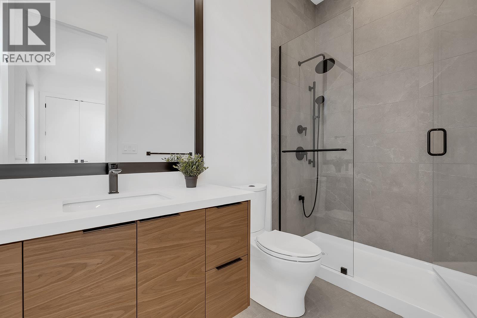1523 Cabernet Way, Kelowna