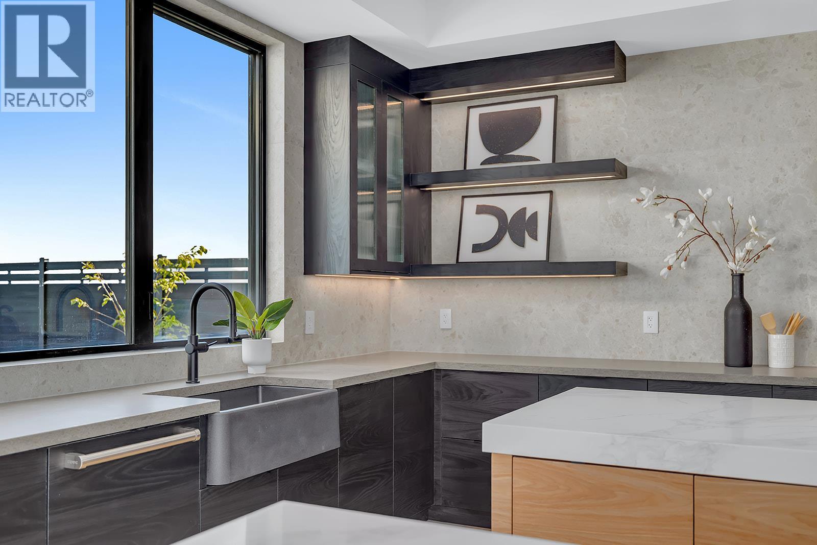 1523 Cabernet Way, Kelowna