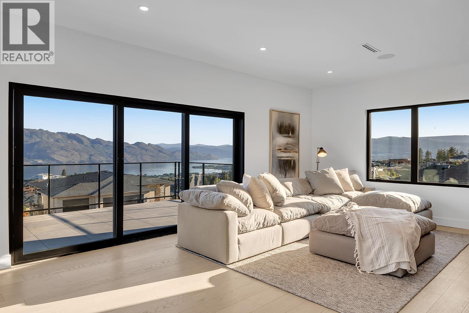 1523 Cabernet Way, Kelowna