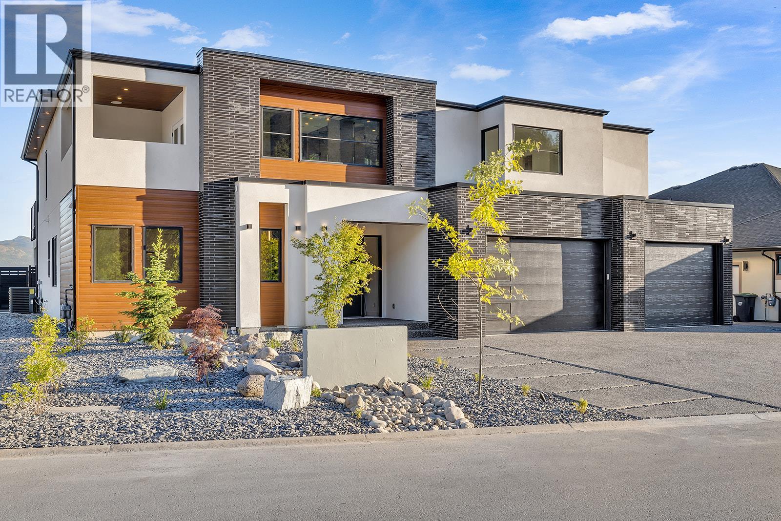 1523 Cabernet Way, Kelowna