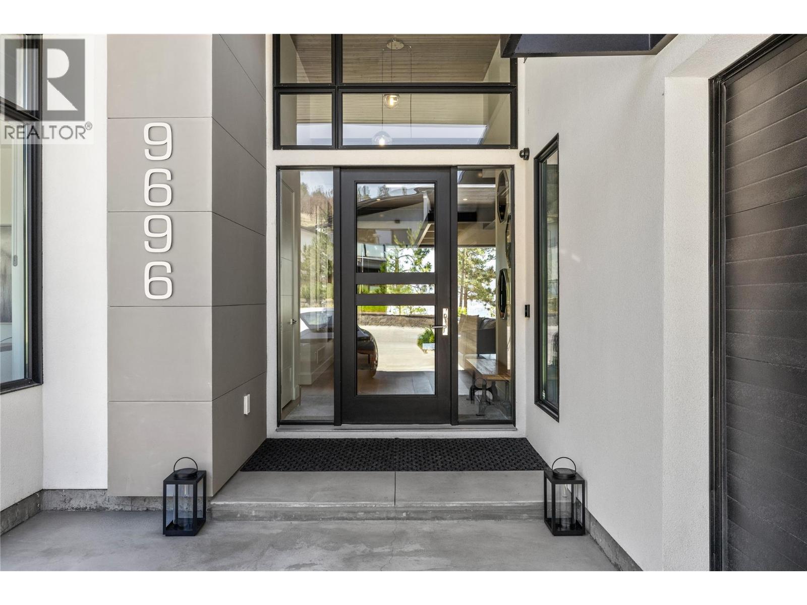 9696 Benchland Drive, Lake Country