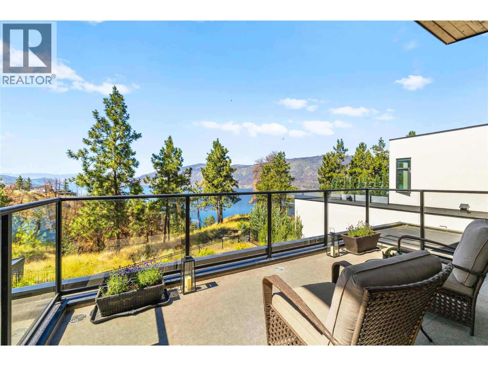 9696 Benchland Drive, Lake Country