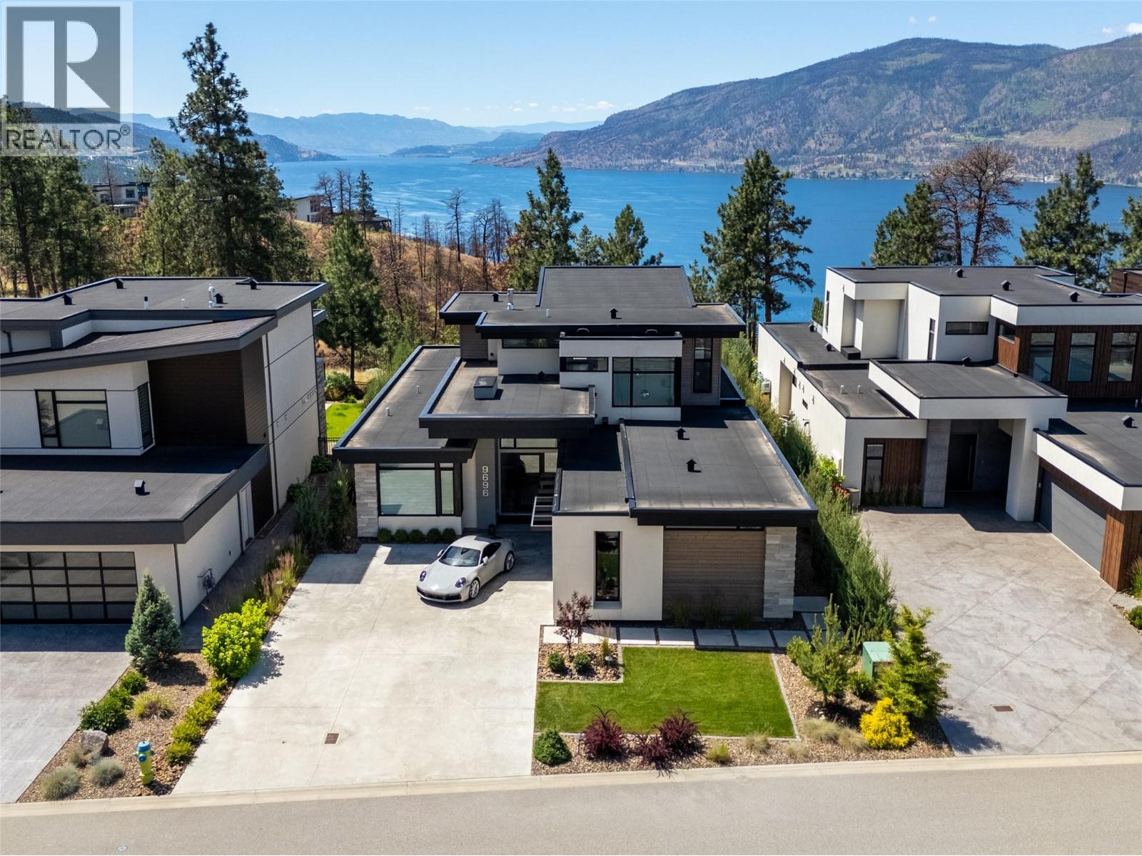 9696 Benchland Drive, Lake Country