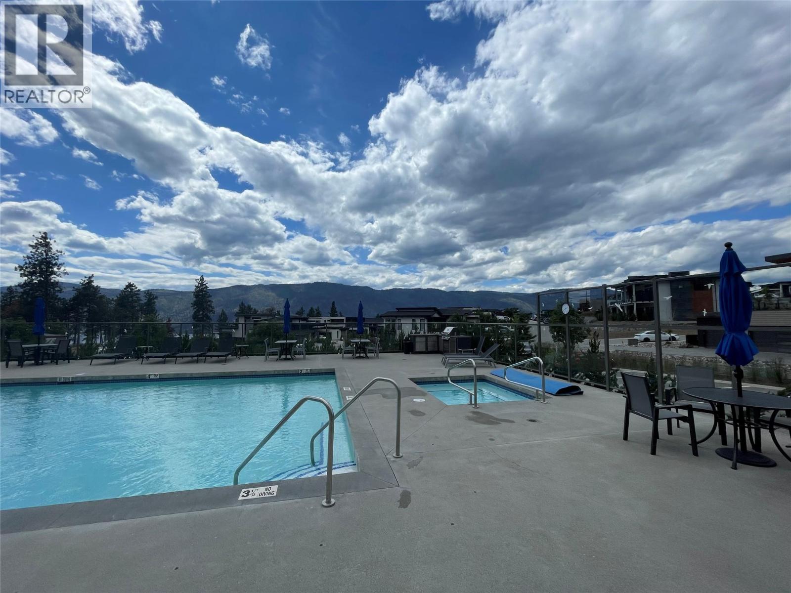 9696 Benchland Drive, Lake Country