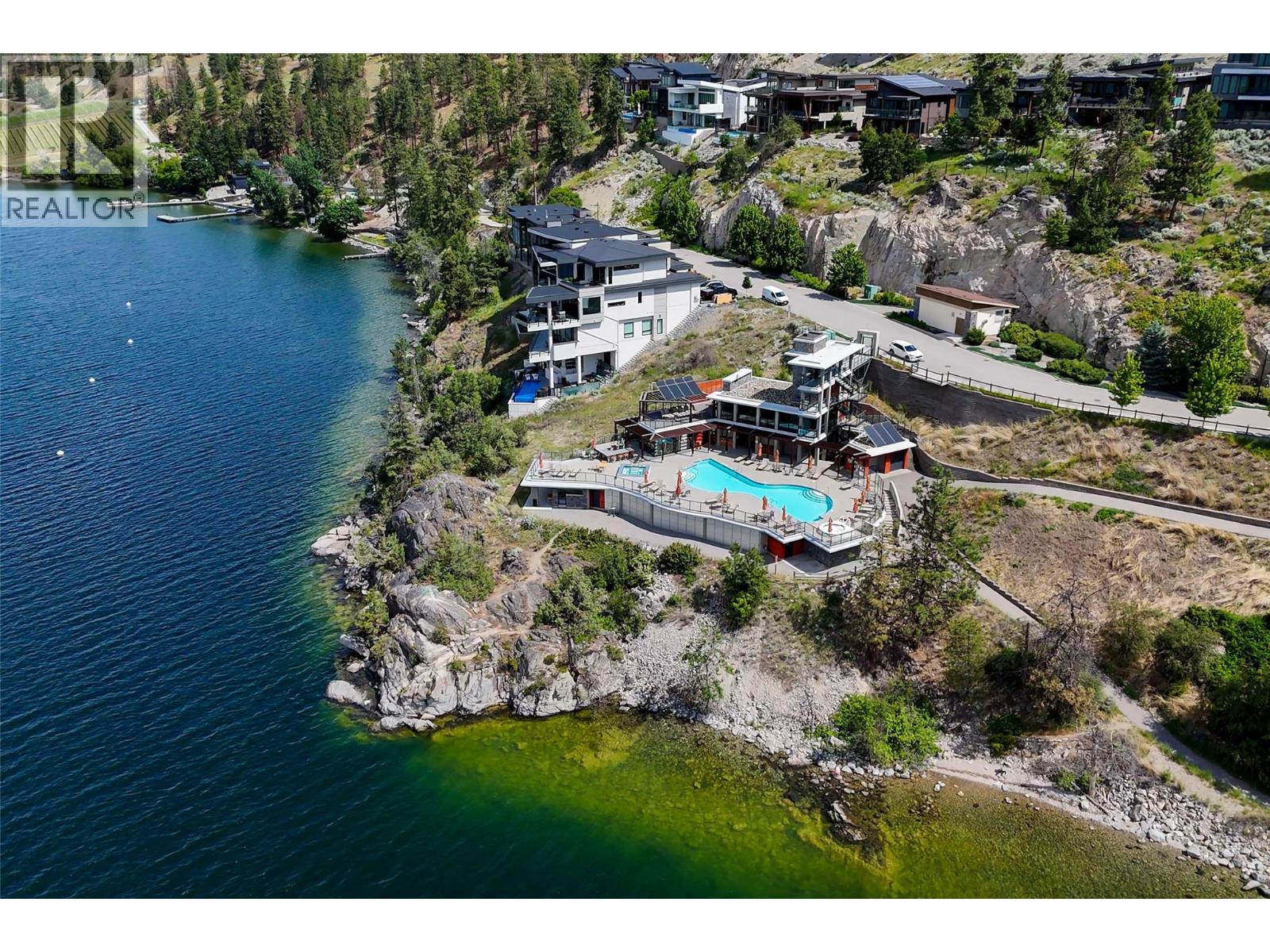9696 Benchland Drive, Lake Country