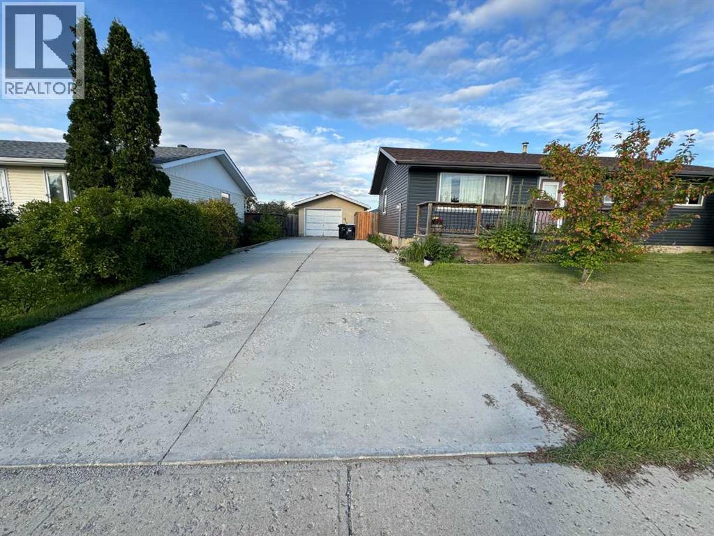 212 Silica Place, Fort McMurray
