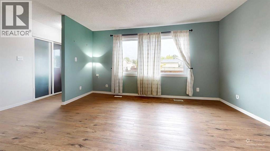 212 Silica Place, Fort McMurray