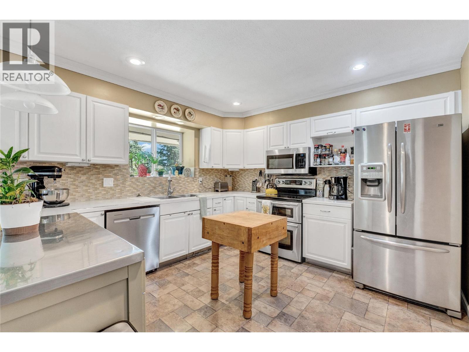 1110 Highway 5A, Princeton