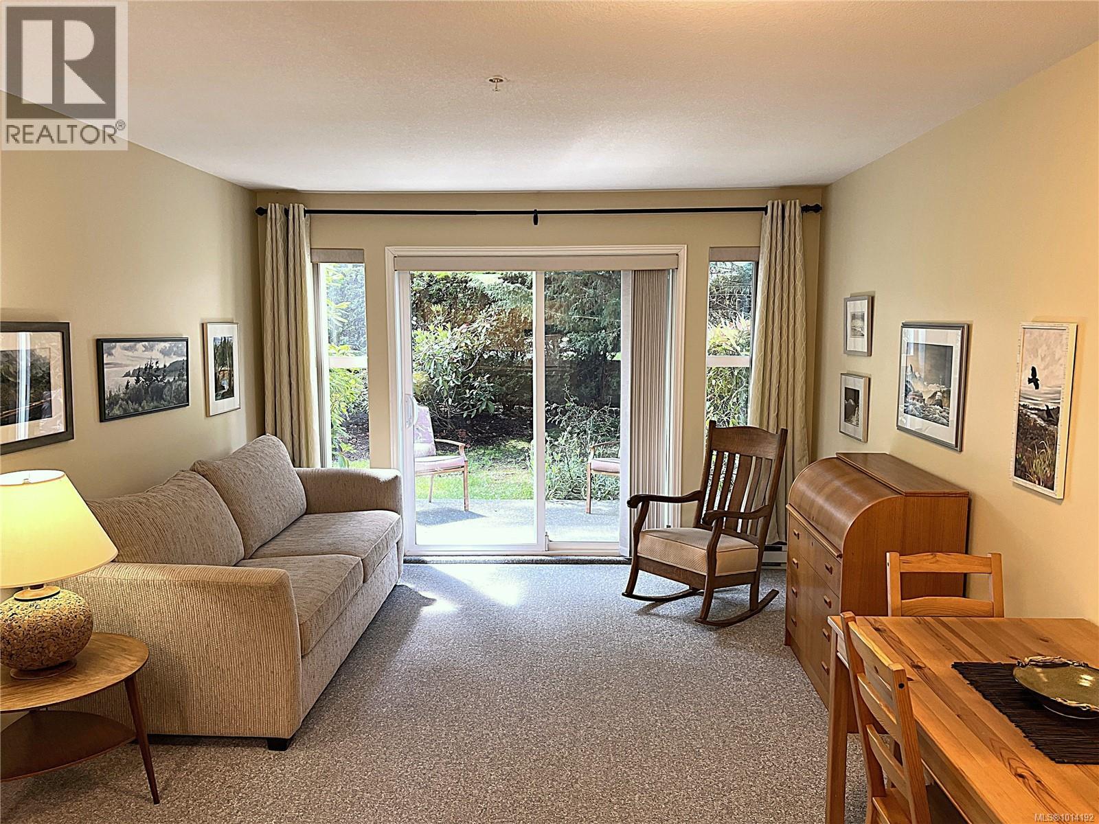 107 750 Memorial Ave, Qualicum Beach