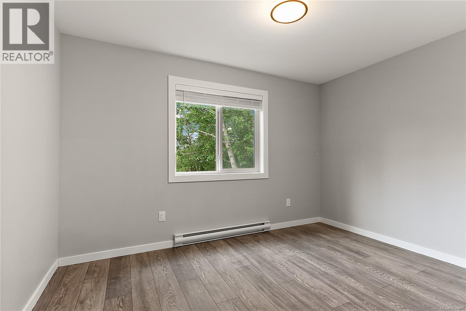  6451 Hopkins Court, Sooke