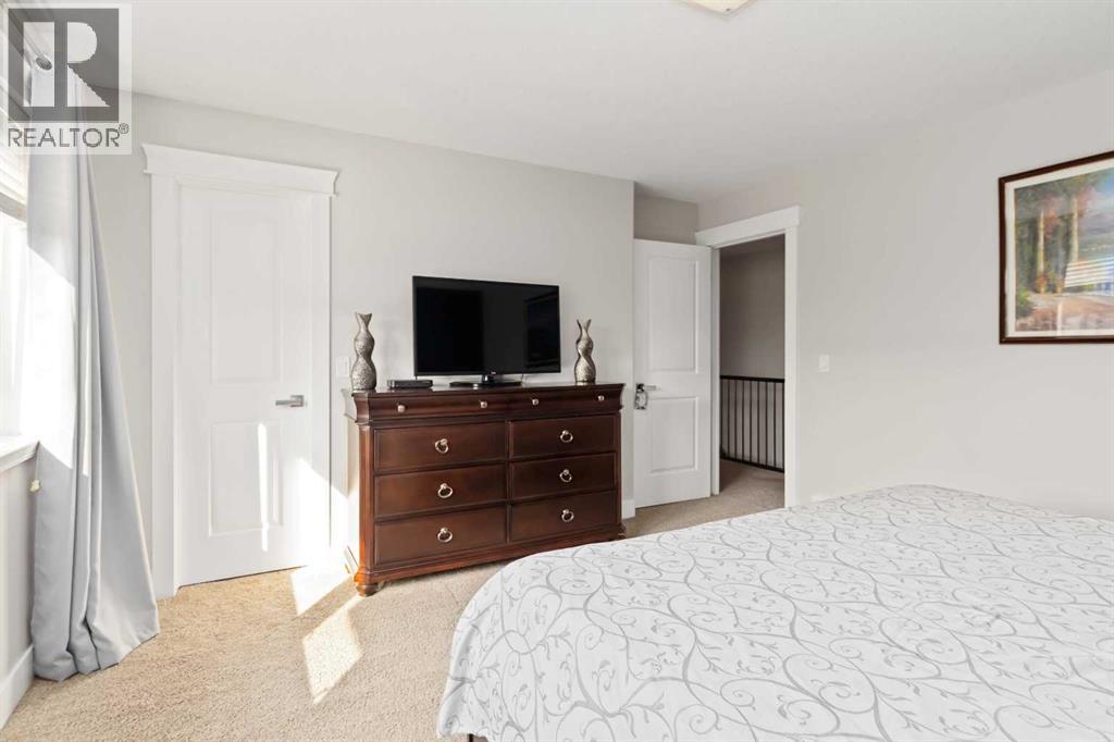 208 Sparrow Hawk Drive, Fort McMurray