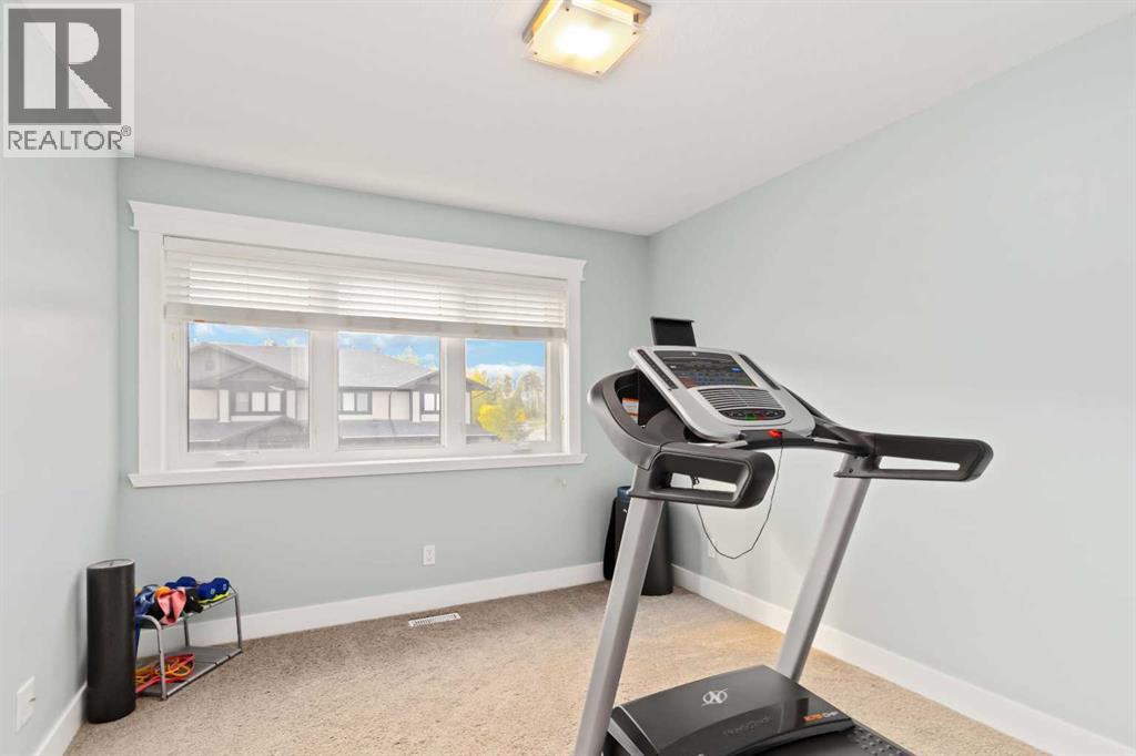 208 Sparrow Hawk Drive, Fort McMurray