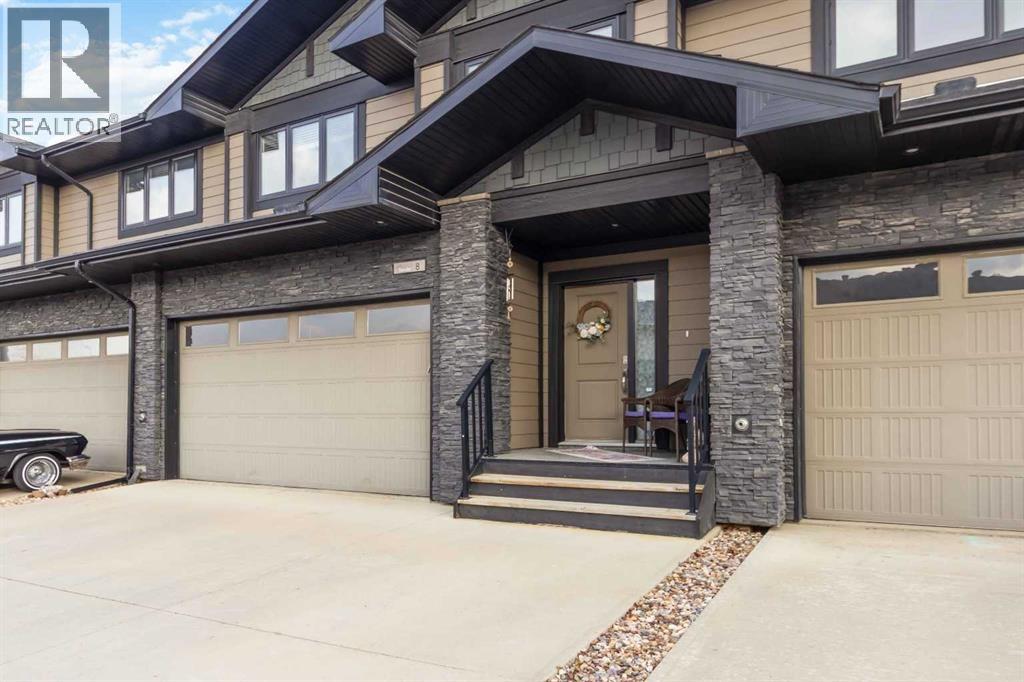 208 Sparrow Hawk Drive, Fort McMurray