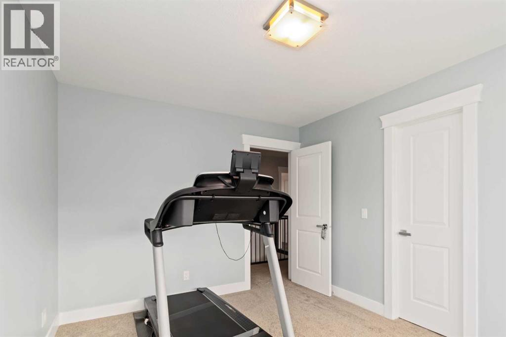 208 Sparrow Hawk Drive, Fort McMurray