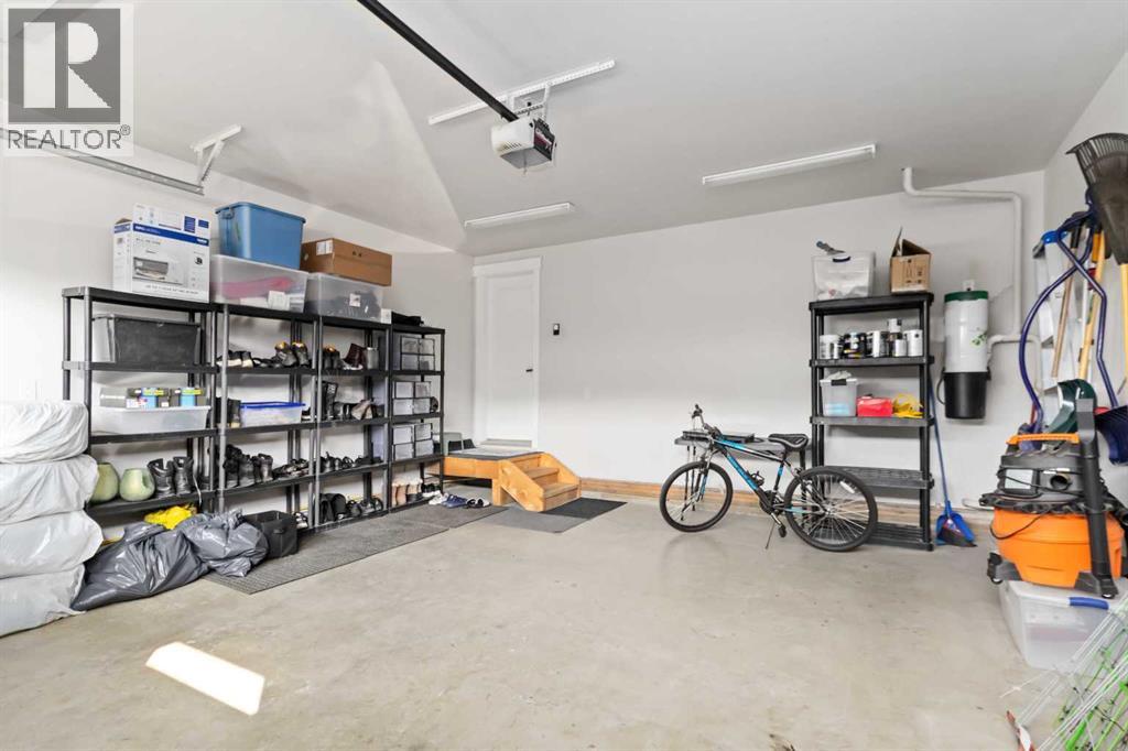 208 Sparrow Hawk Drive, Fort McMurray