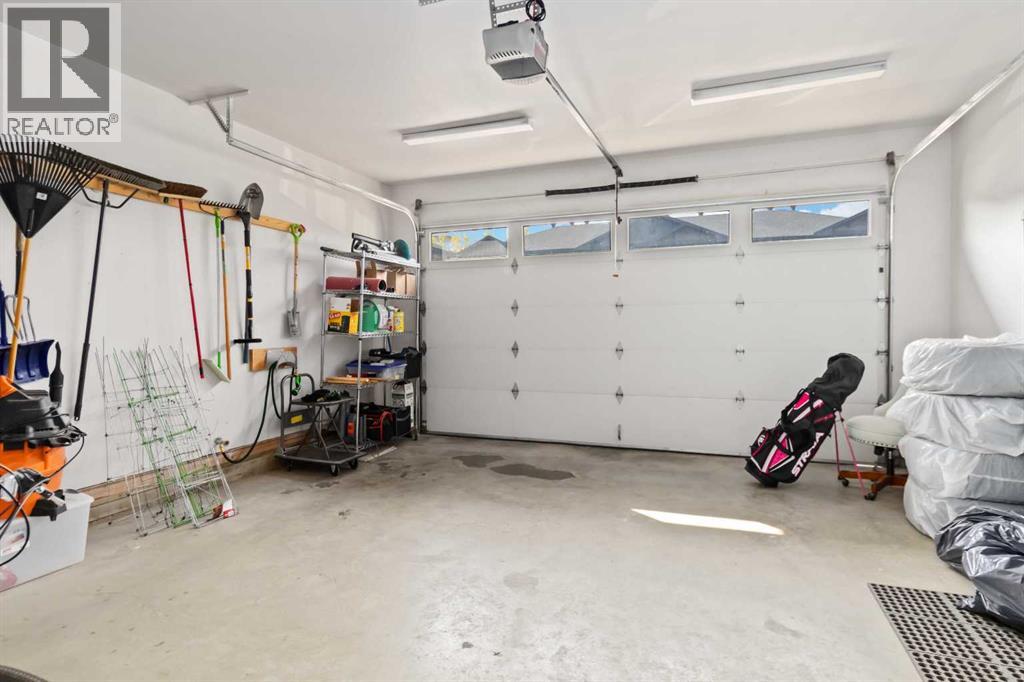 208 Sparrow Hawk Drive, Fort McMurray