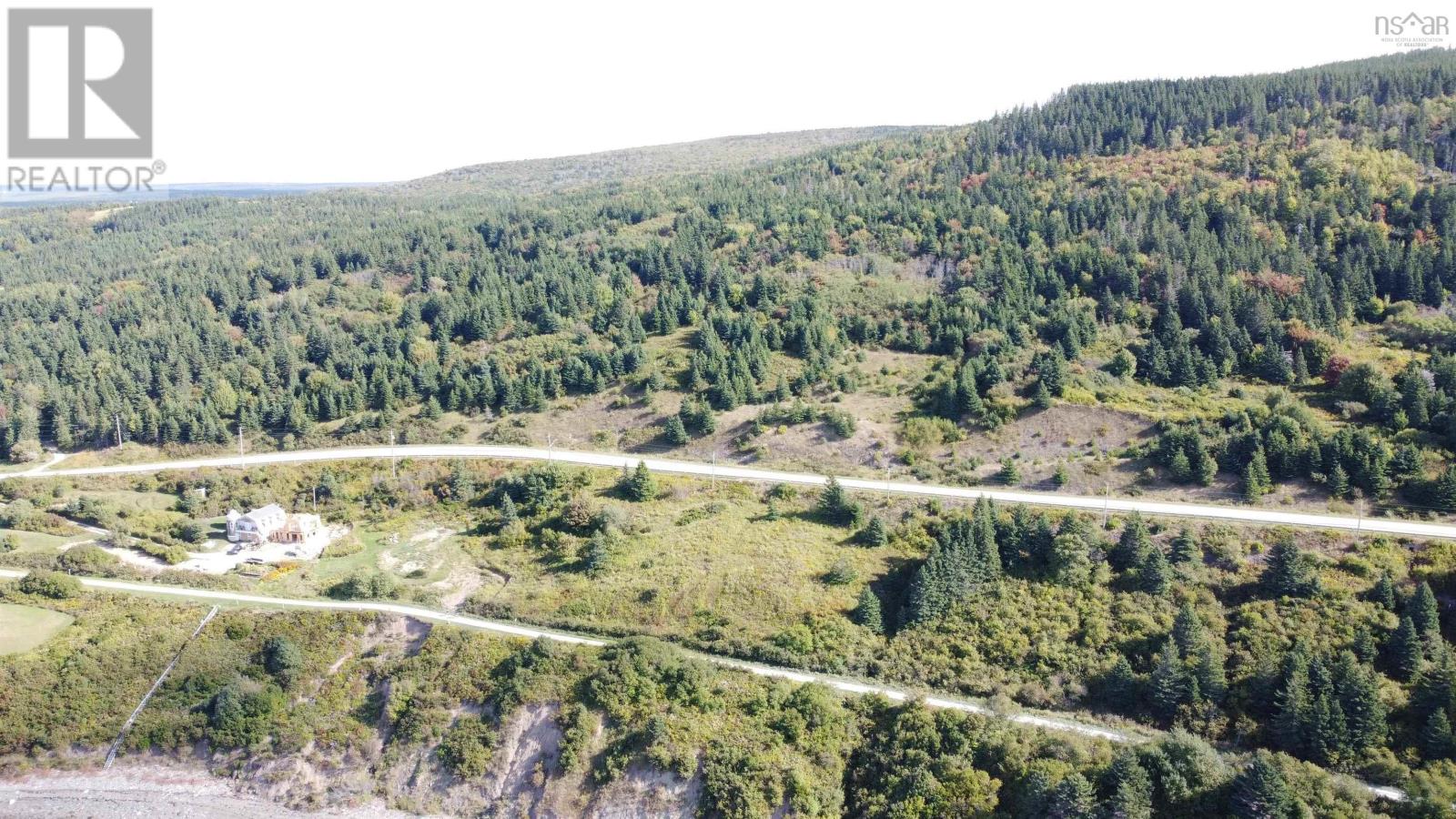 Property 10 of 24 of No 19 Highway