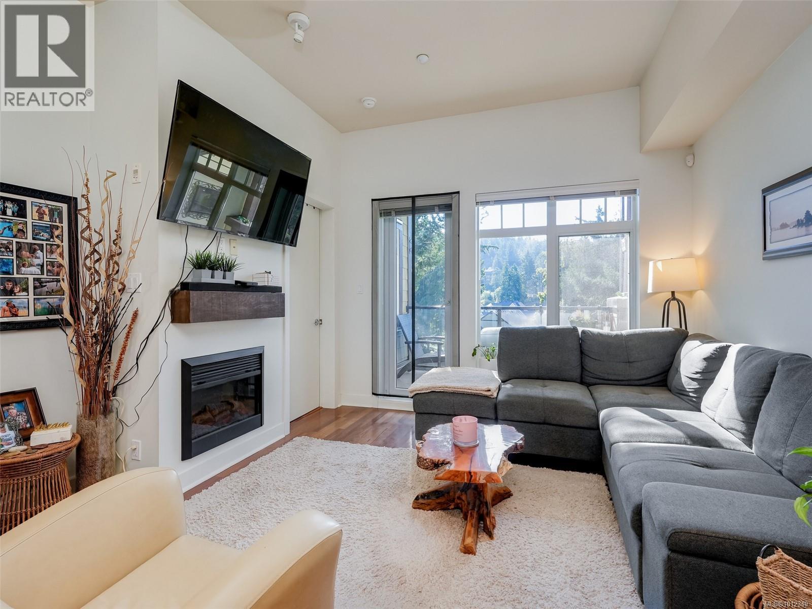 404 1375 Bear Mountain Parkway, Langford
