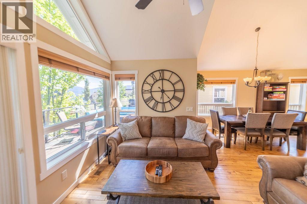  6823 Madrid Way, Kelowna