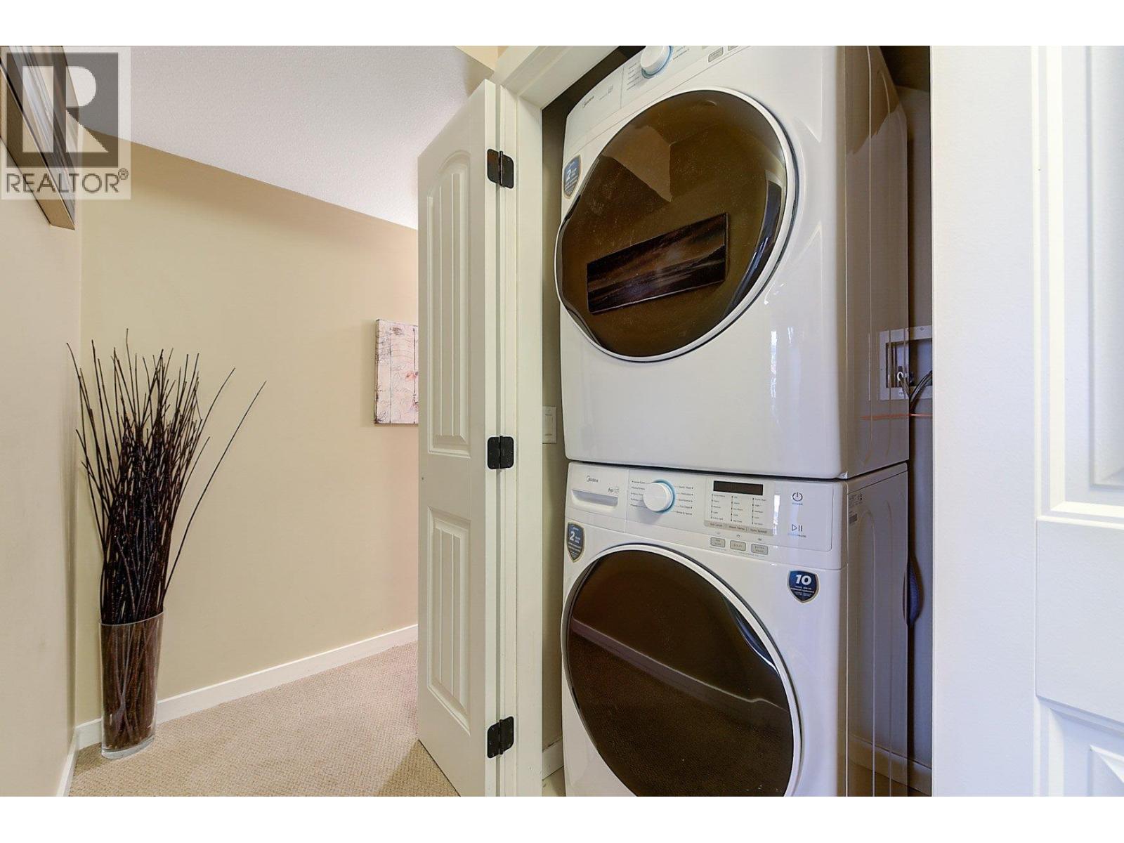  6823 Madrid Way, Kelowna