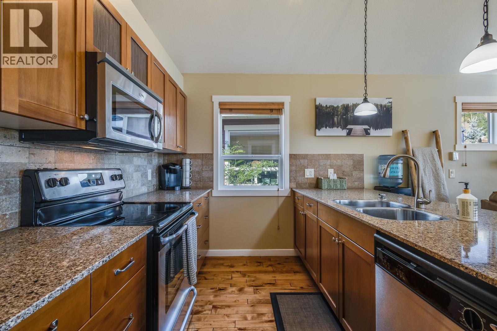  6823 Madrid Way, Kelowna