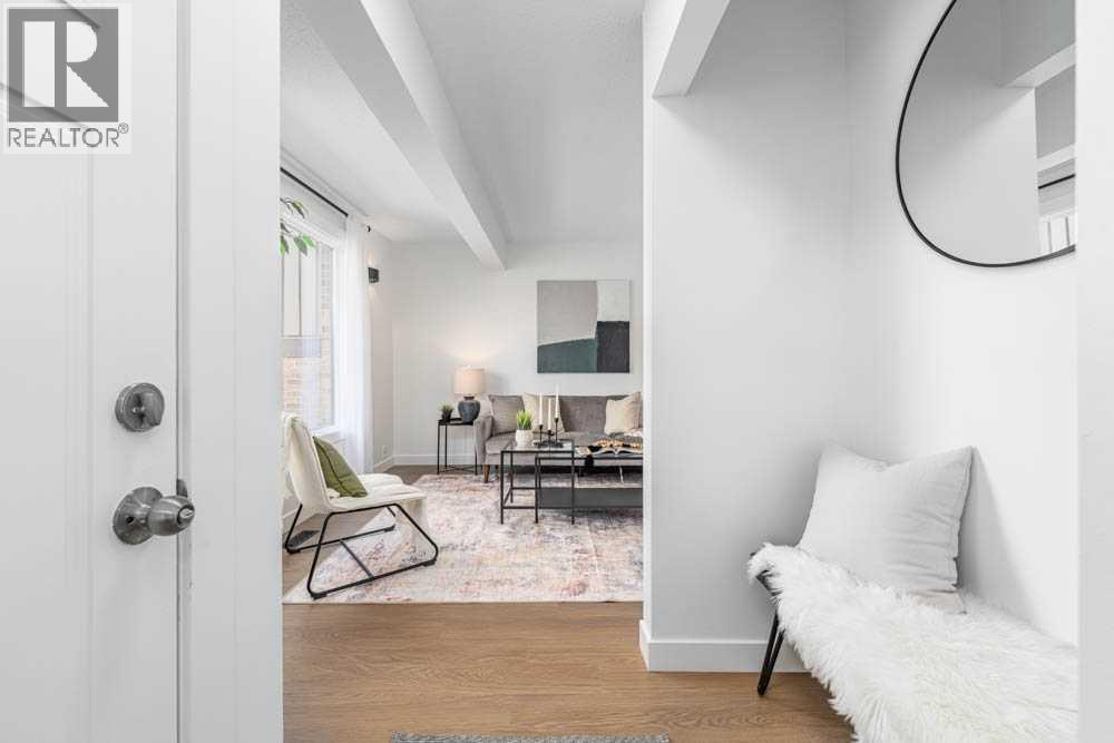 Single Family House for Sale in    Avenue NW Huntington Hills Calgary 