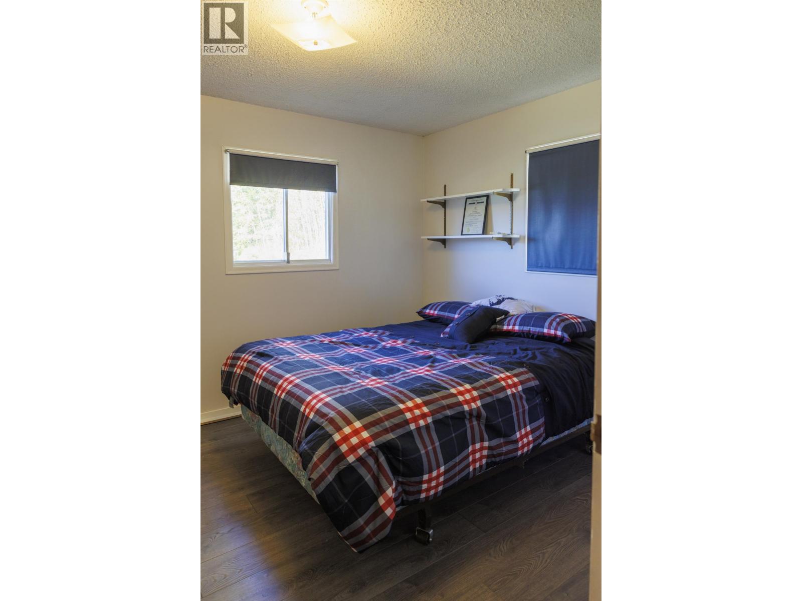 4706 MOUNTAIN VIEW ROAD, McBride