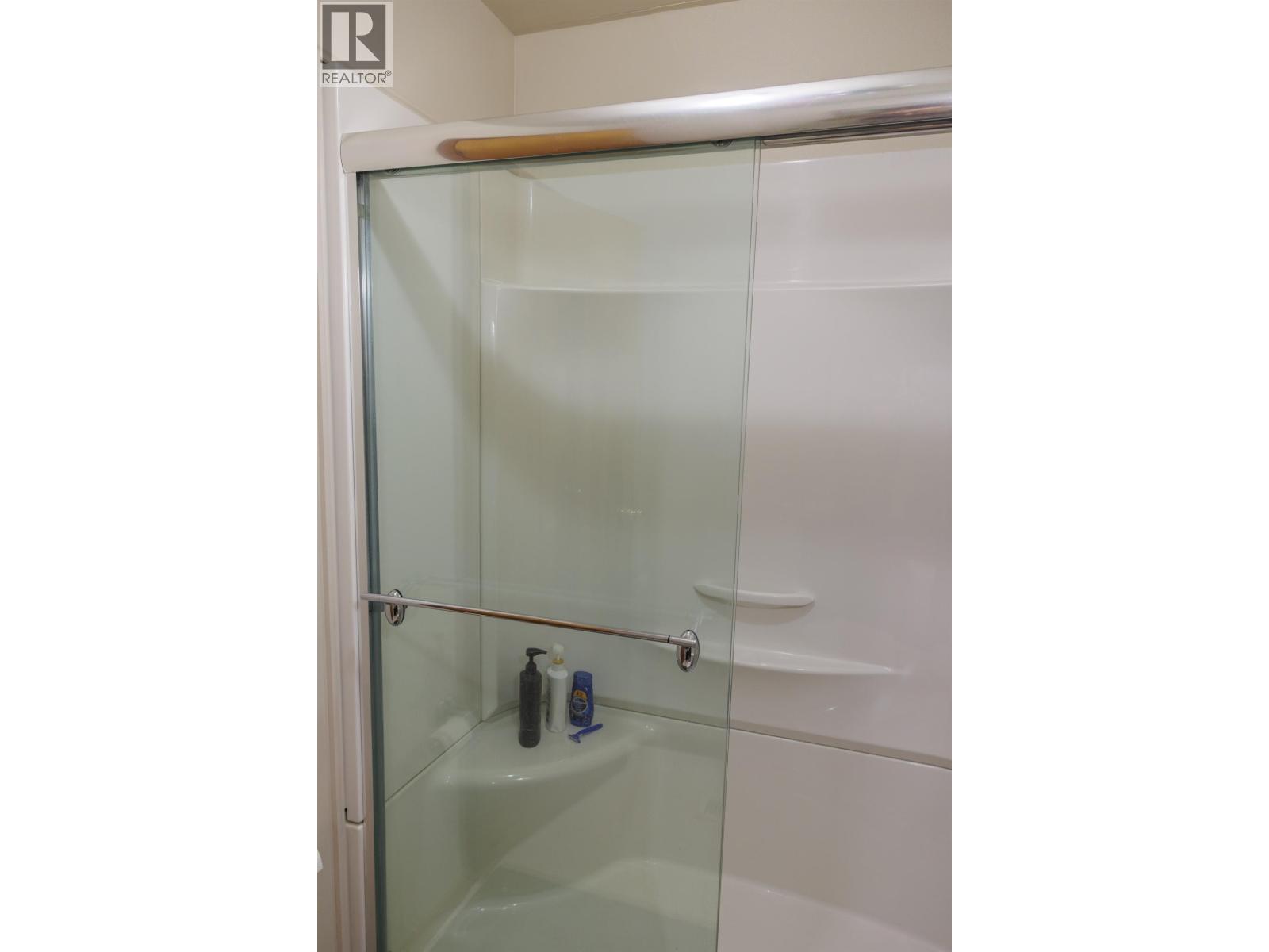 4706 MOUNTAIN VIEW ROAD, McBride