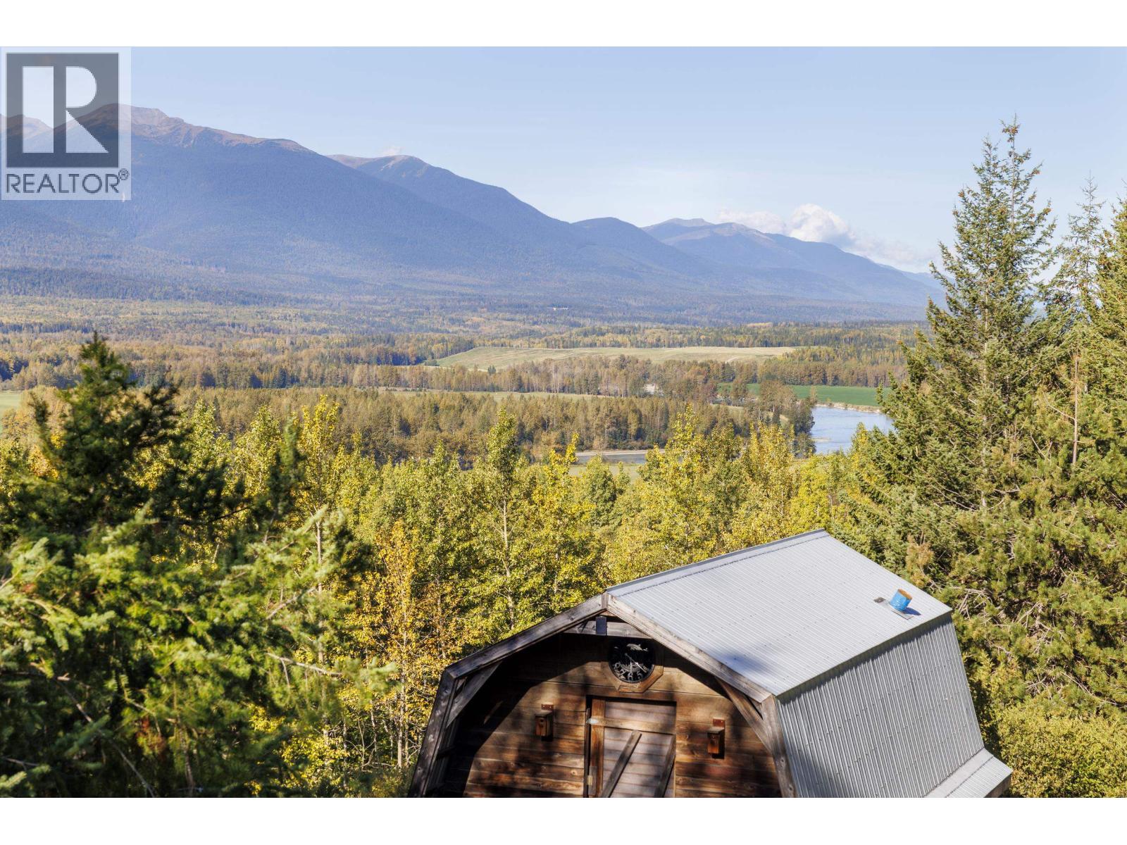 4706 MOUNTAIN VIEW ROAD, McBride