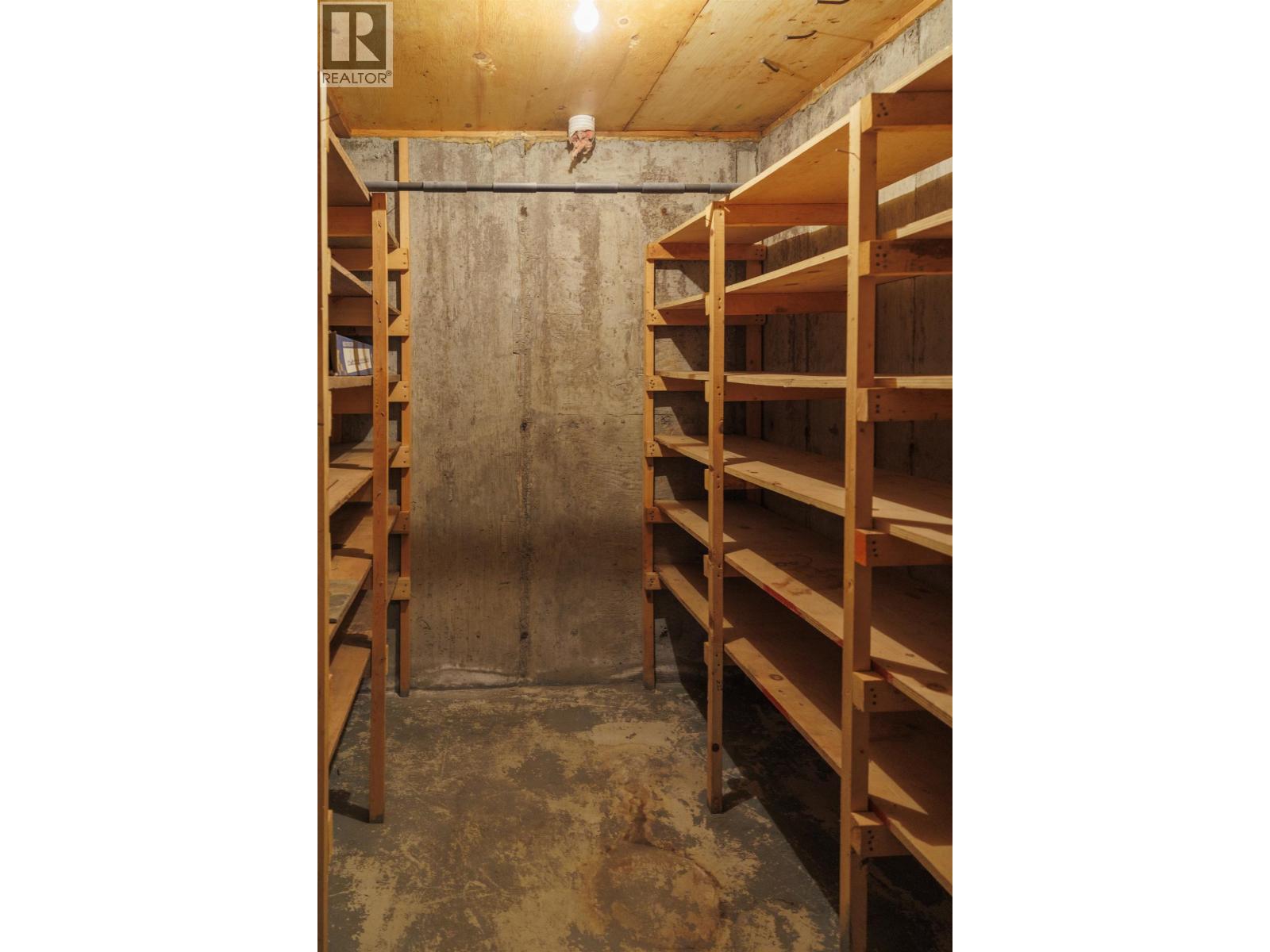 4706 MOUNTAIN VIEW ROAD, McBride