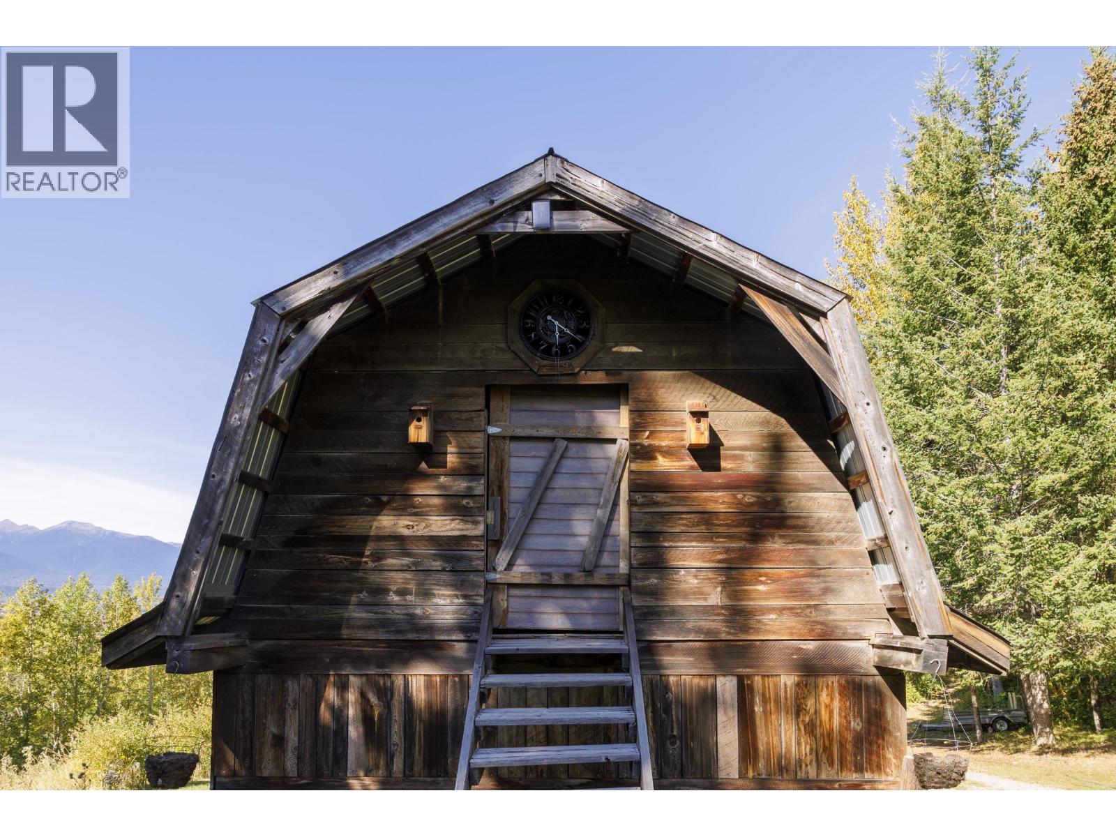 4706 MOUNTAIN VIEW ROAD, McBride