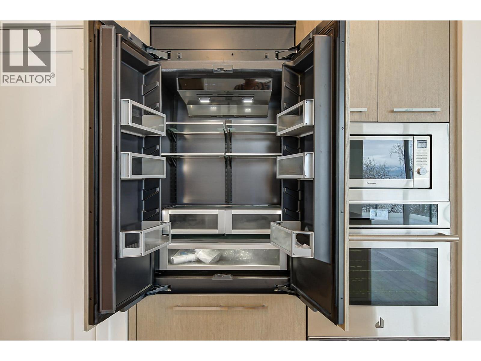 3409 Lakeshore Road Unit# 507, Kelowna