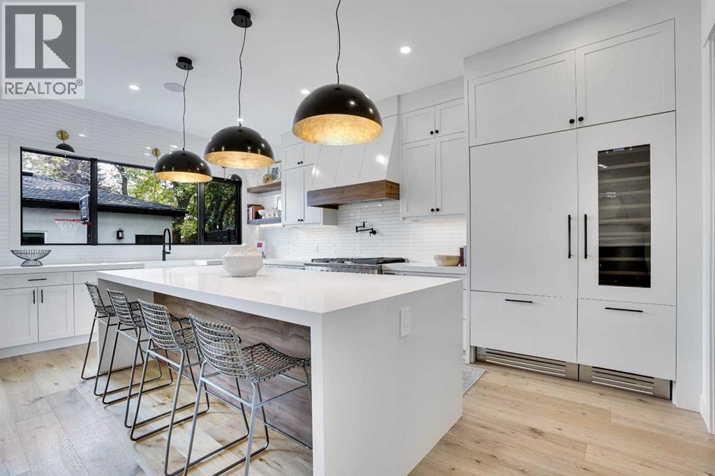 Single Family House for Sale in   Street NW Crescent Heights Calgary 