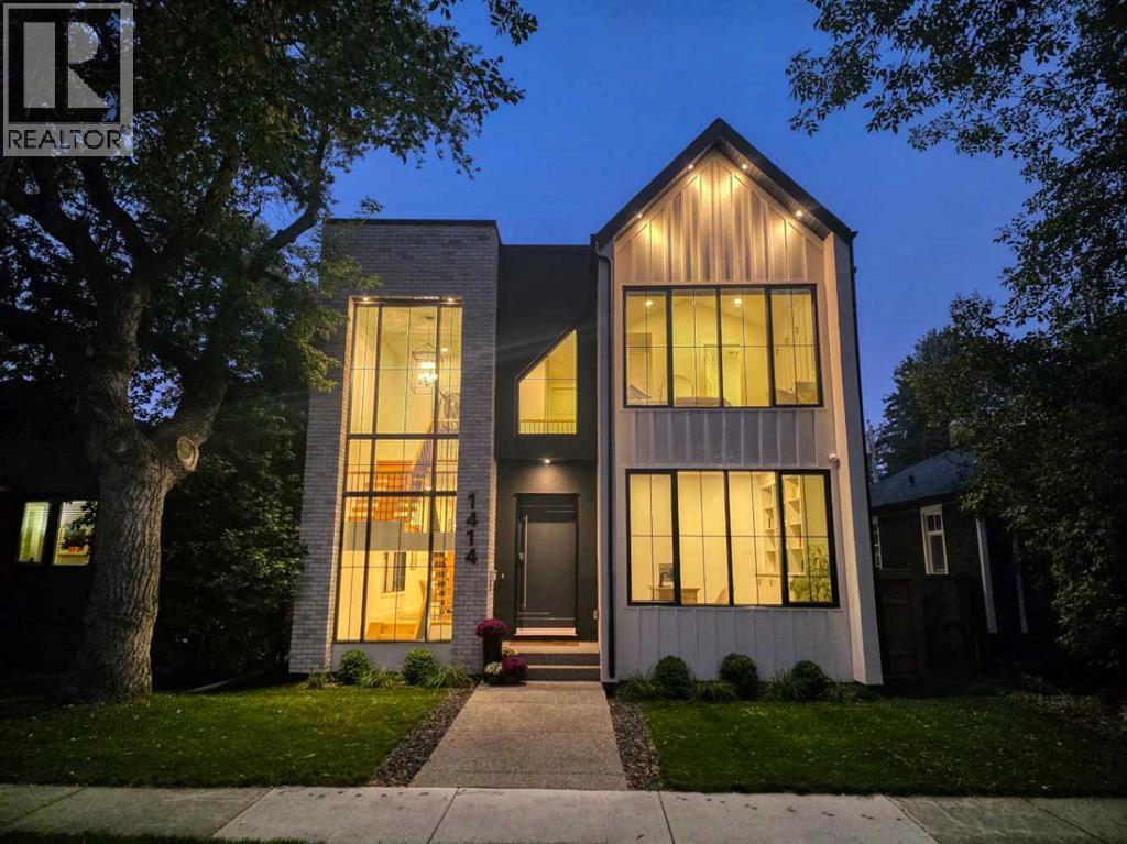 Single Family House for Sale in   Street NW Crescent Heights Calgary 