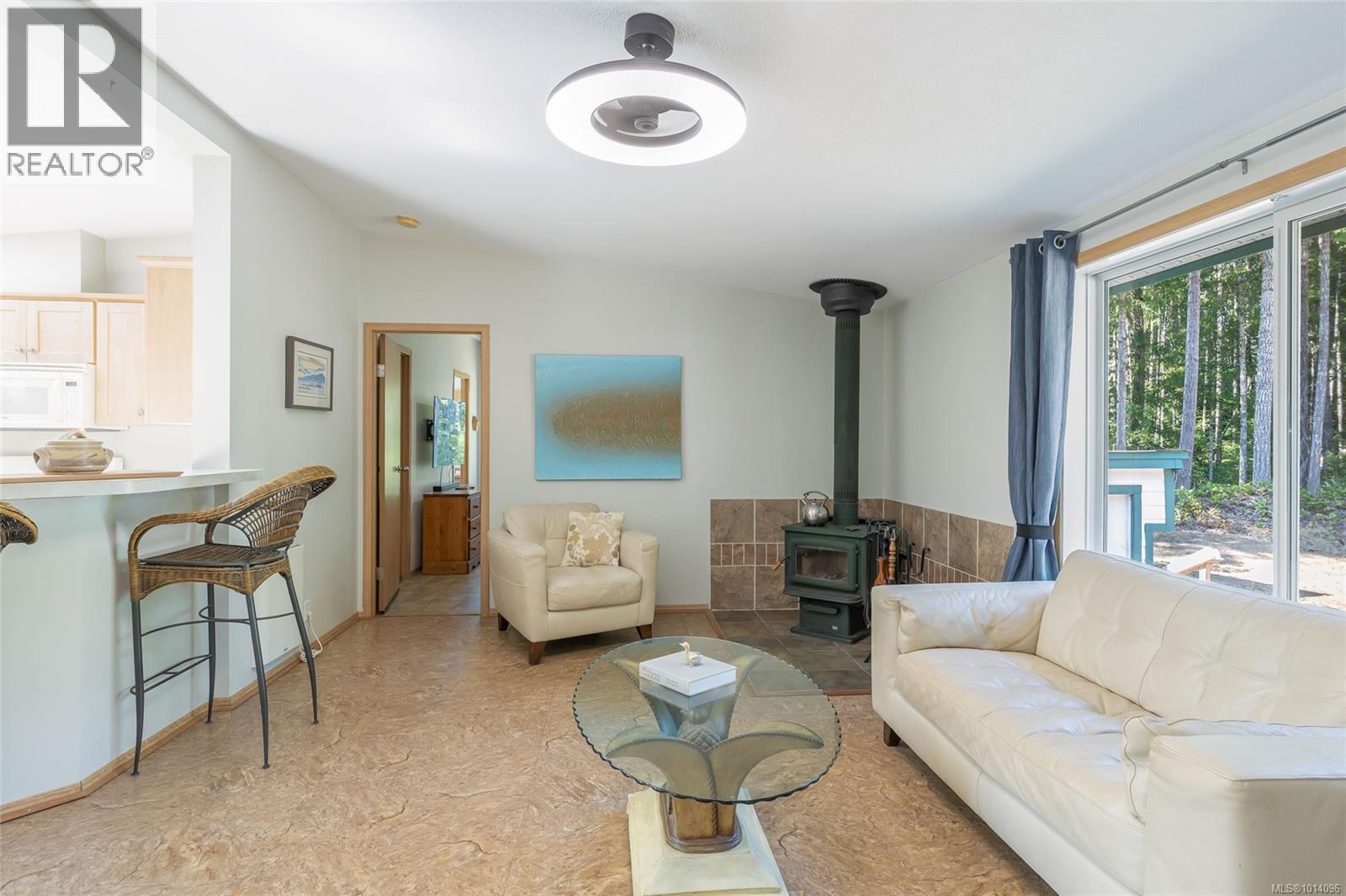 1375 Dolly Varden Way, Qualicum Beach