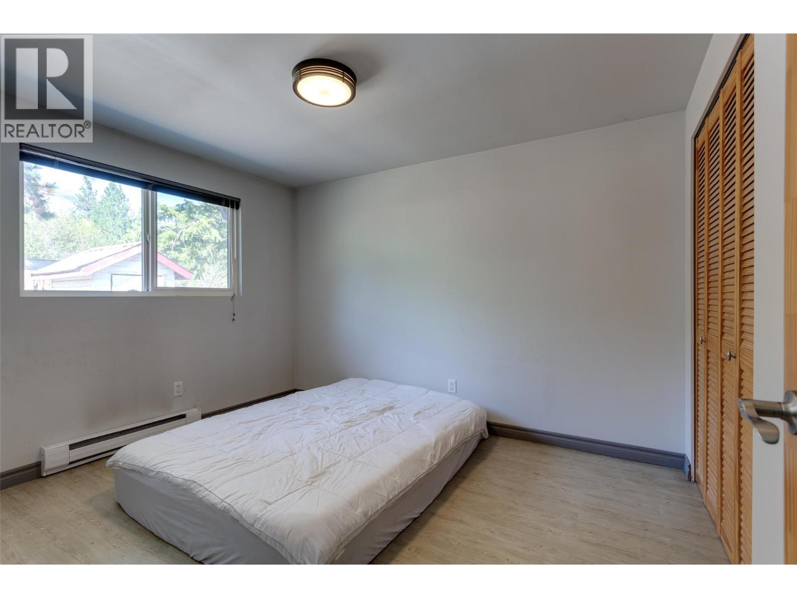  820 Firwood Road, Kelowna