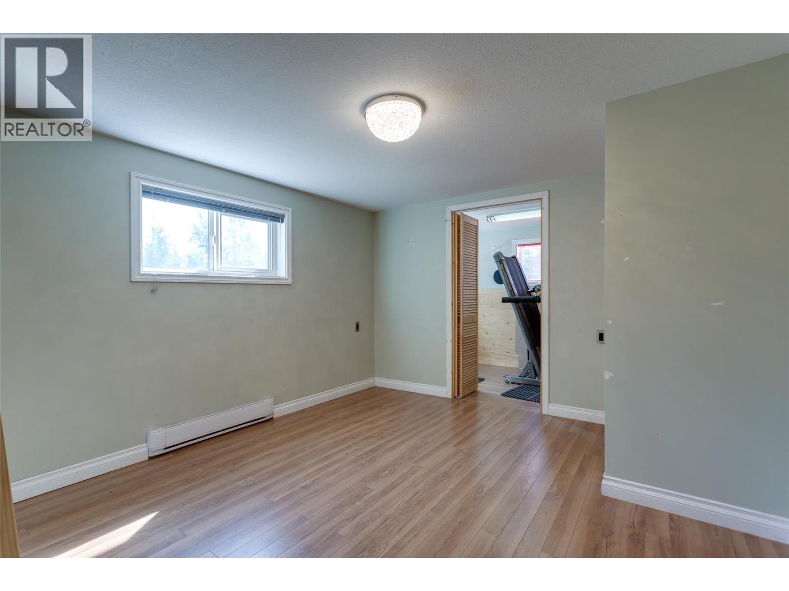  820 Firwood Road, Kelowna