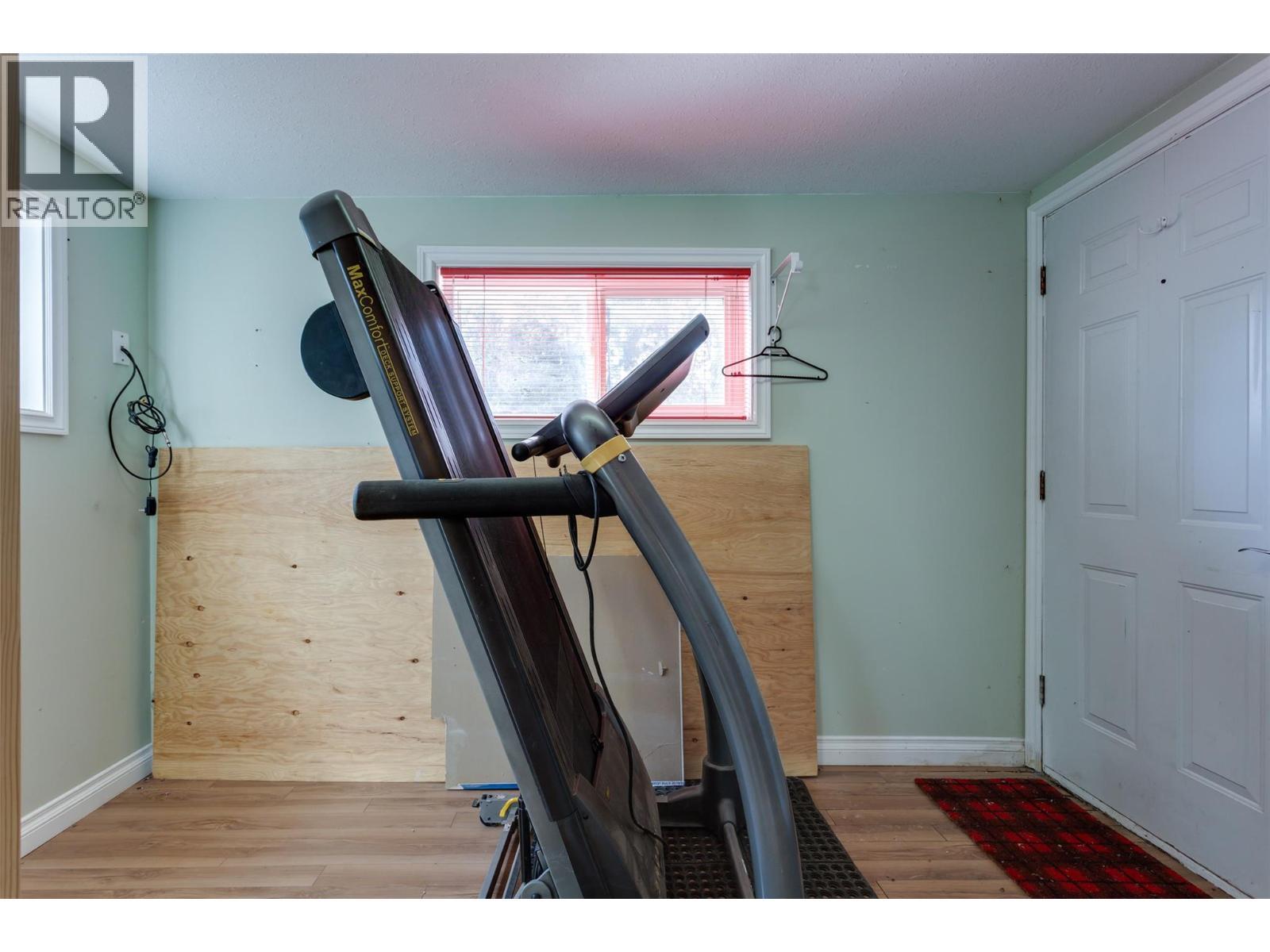  820 Firwood Road, Kelowna
