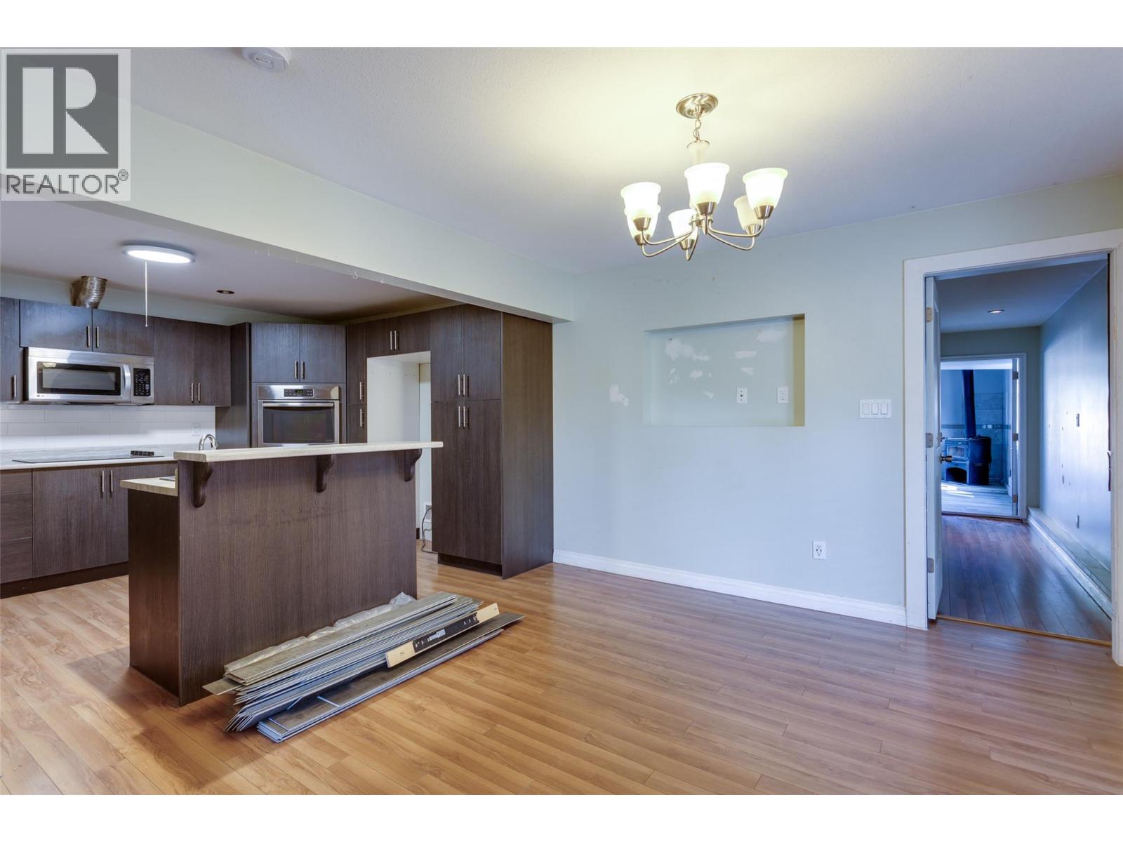  820 Firwood Road, Kelowna