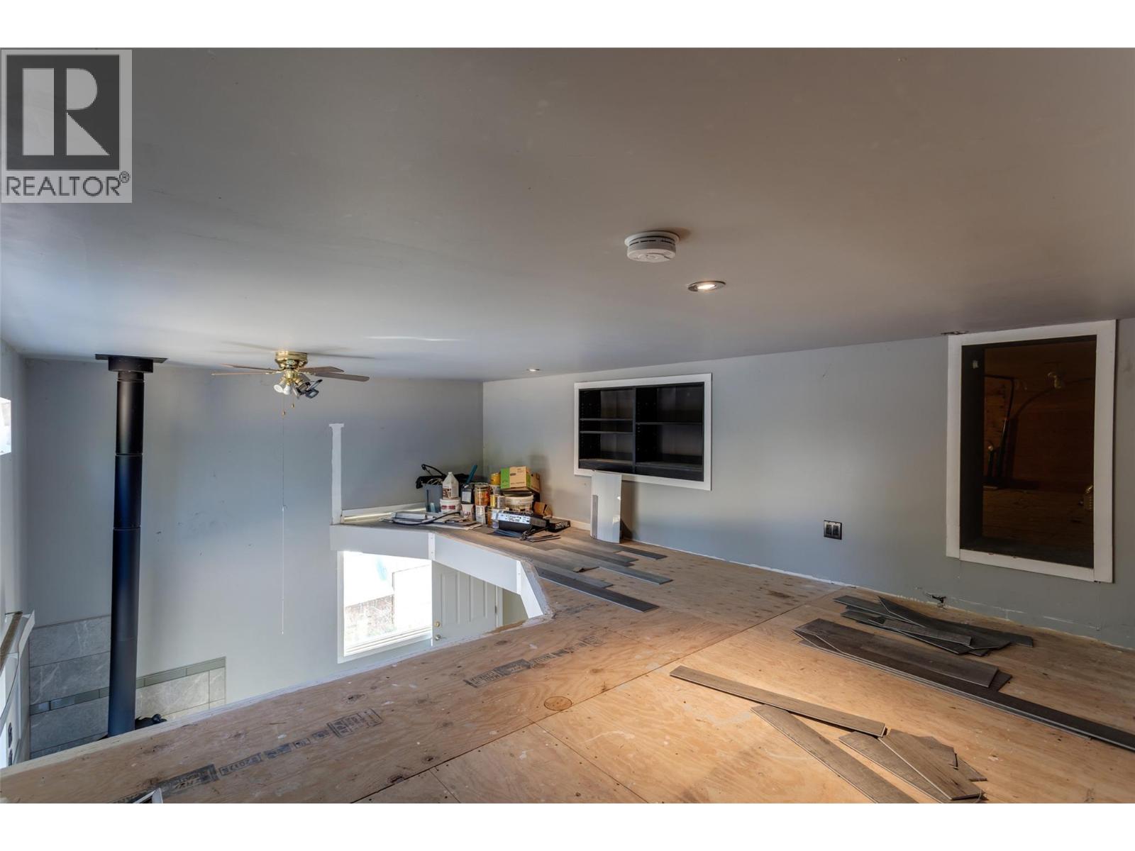  820 Firwood Road, Kelowna