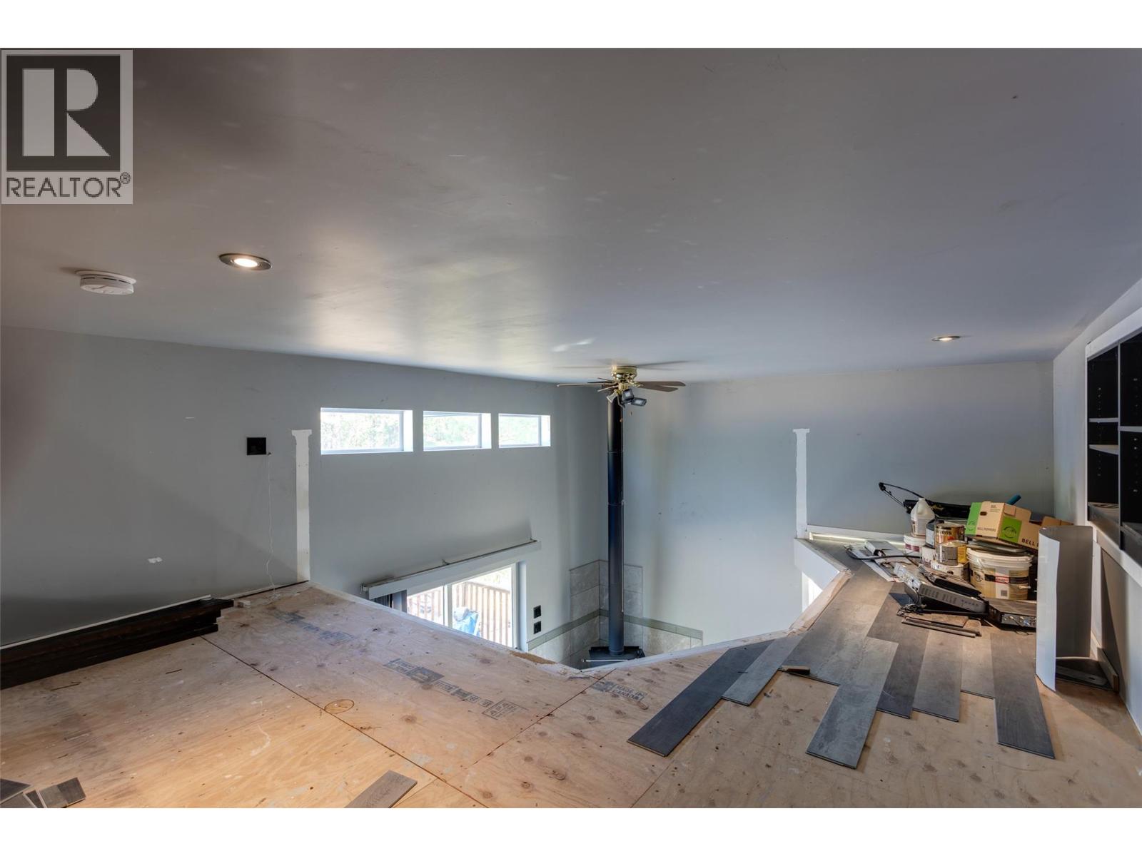  820 Firwood Road, Kelowna