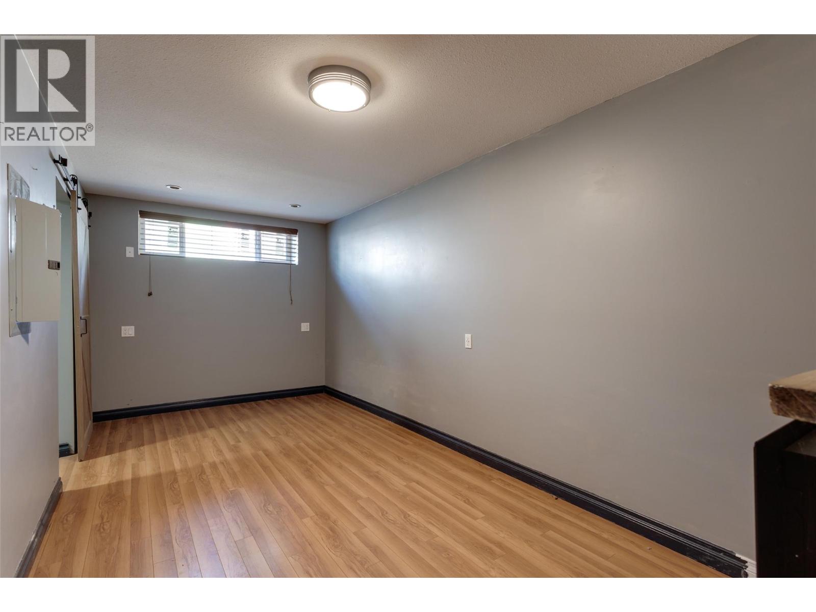  820 Firwood Road, Kelowna