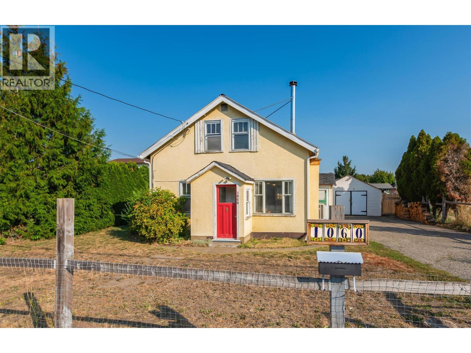  1060 Tataryn Road, Kelowna