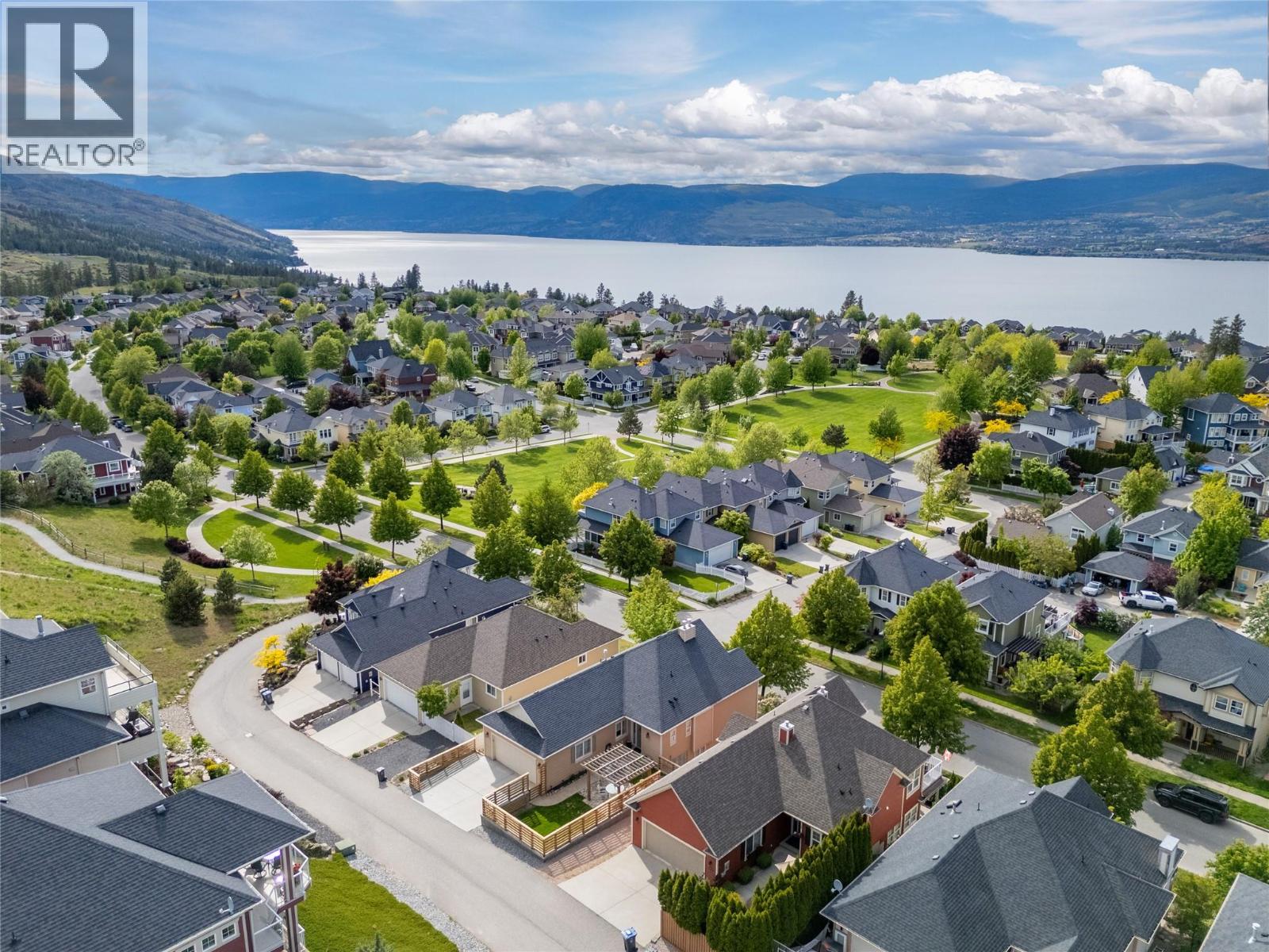  355 McCarren Avenue, Kelowna