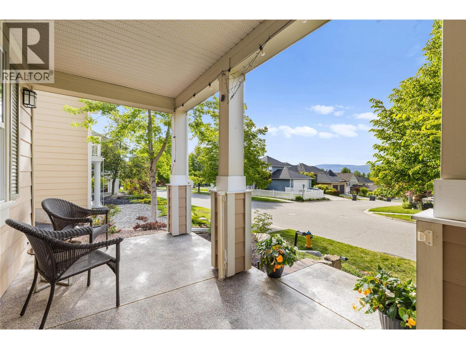  355 McCarren Avenue, Kelowna